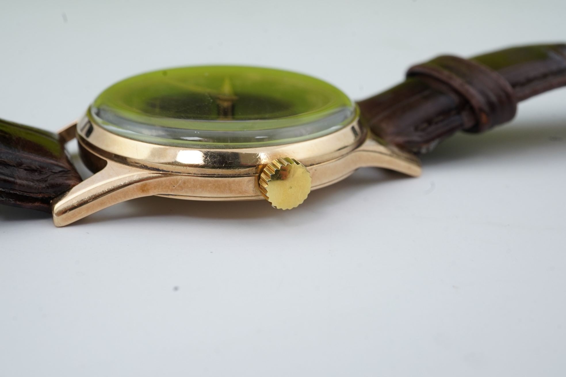 A gentleman's 1960's? 9ct gold Belvetia manual wind wrist watch